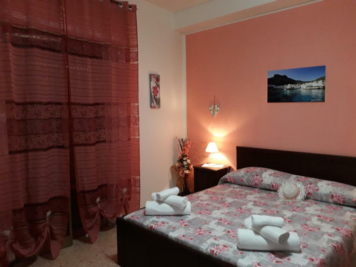 לינה וארוחת בוקר טרפאני Isole Egadi מראה חיצוני תמונה